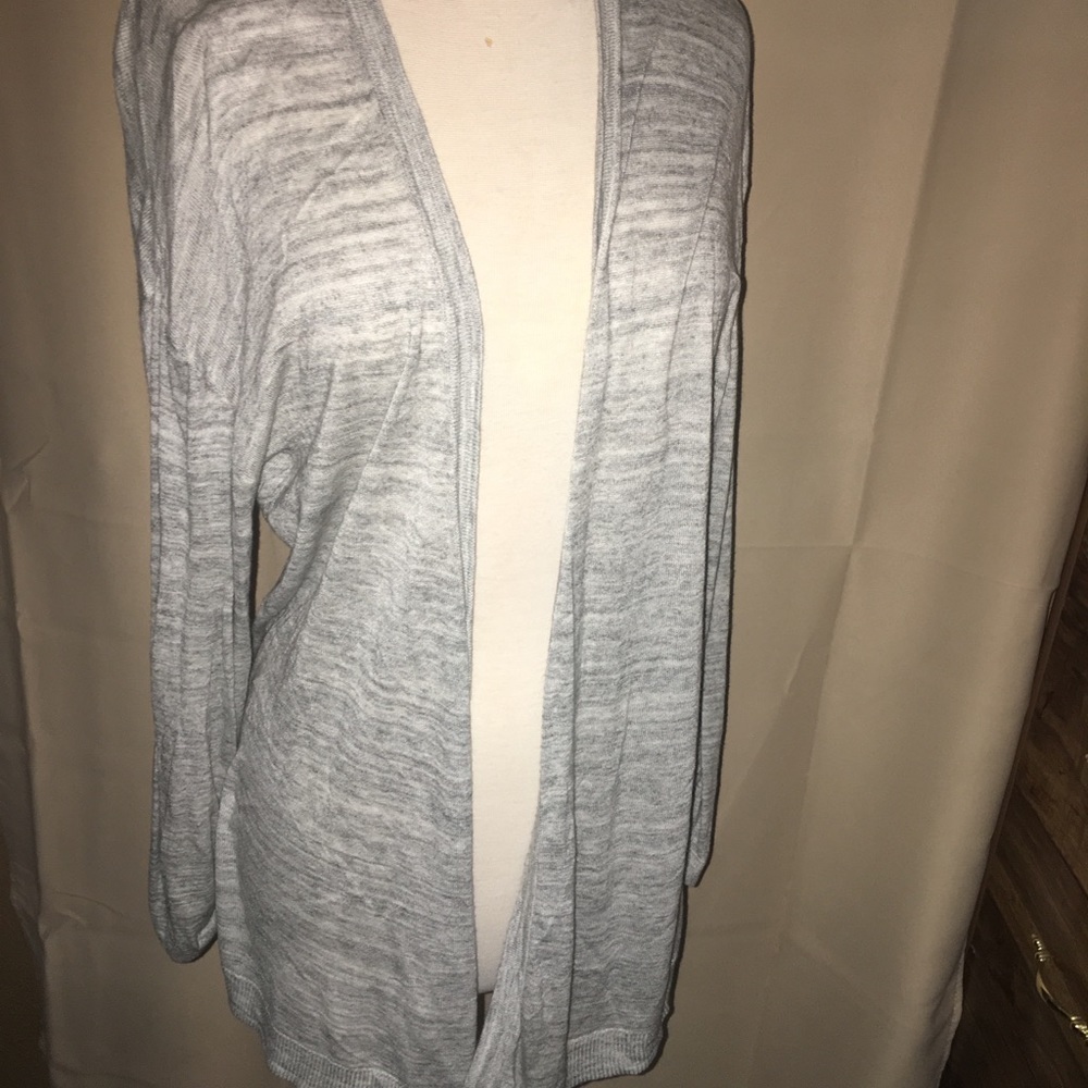 H&M  Gray Cardigan‎